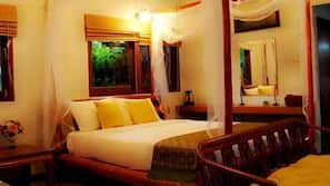 Blackout drapes, rollaway beds