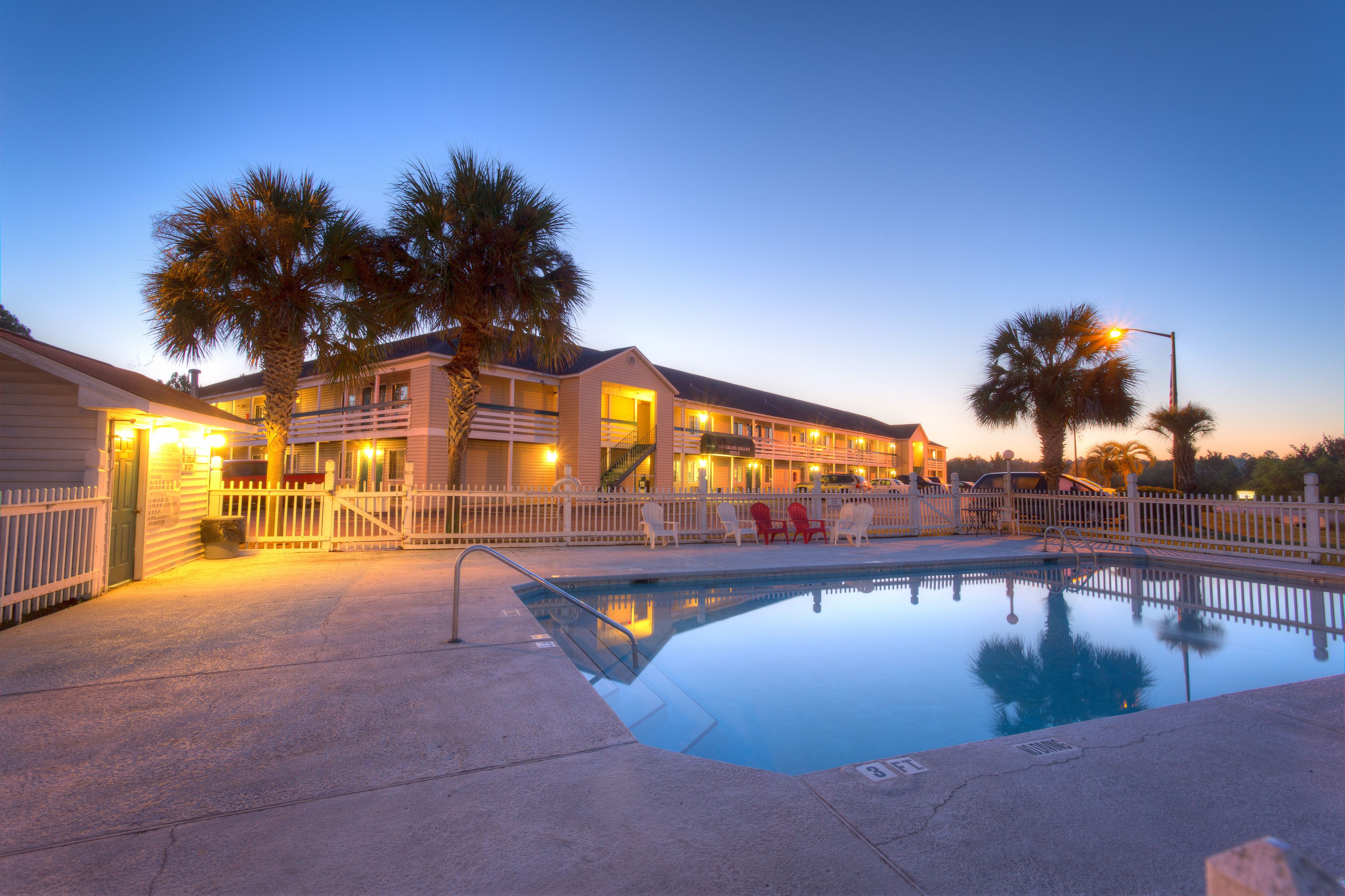 Cumberland Kings Bay Lodges in Brunswick, United States
