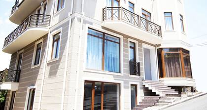Mirobelle Hotel
