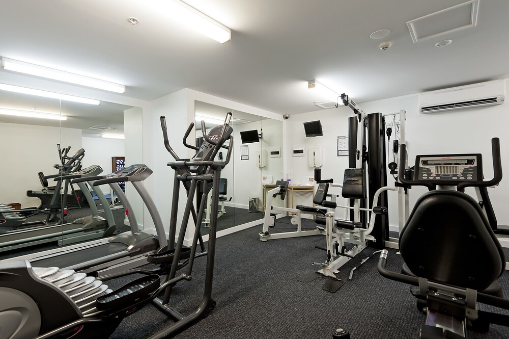 Darwin Executive Suites & FREE CAR