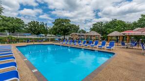 Seasonal outdoor pool, open 10 AM to 8:00 PM, cabanas (surcharge)