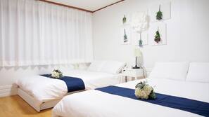 Desk, iron/ironing board, rollaway beds, free WiFi