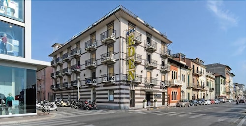 Hotel Eden in Viareggio, Italy