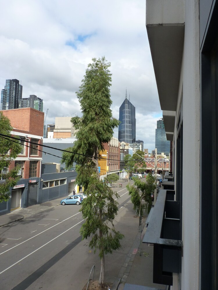 Australian Home Away @ Market Square Melbourne