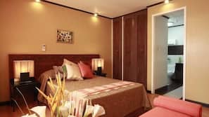 In-room safe, desk, rollaway beds, free WiFi