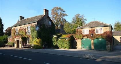 Rockingham Arms by Greene King Inns
