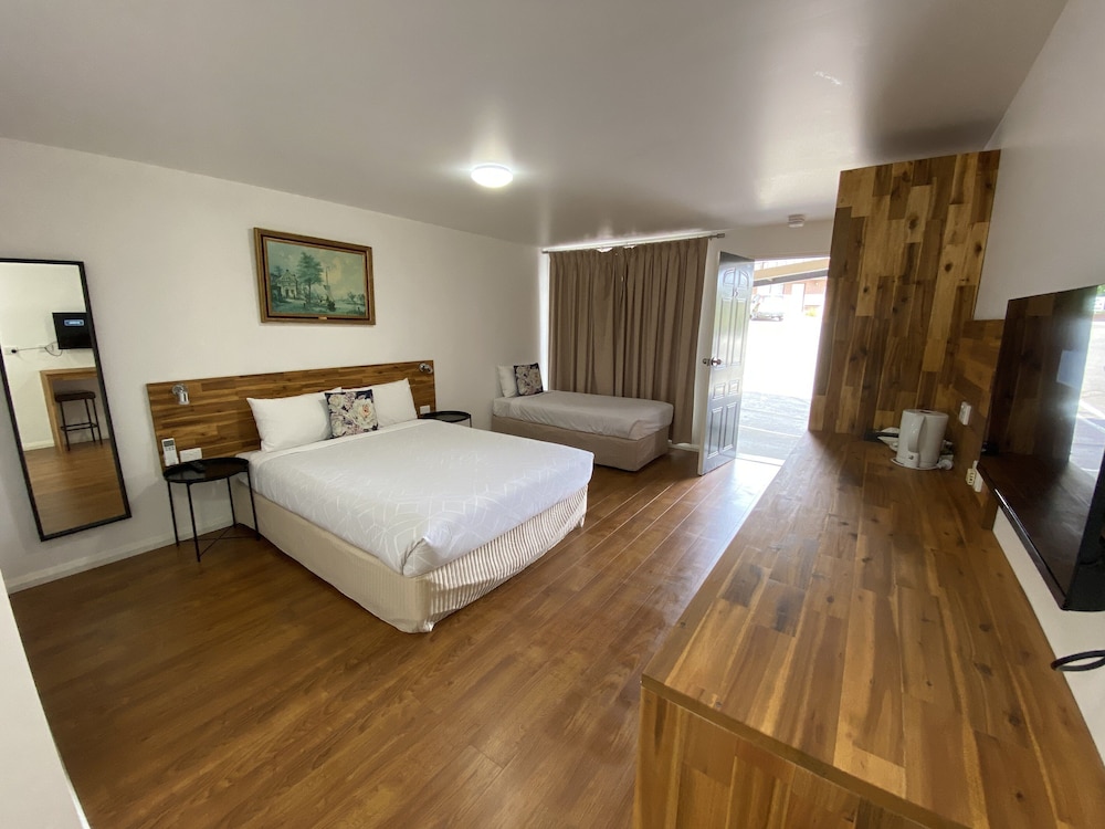 Lilydale Motor Inn