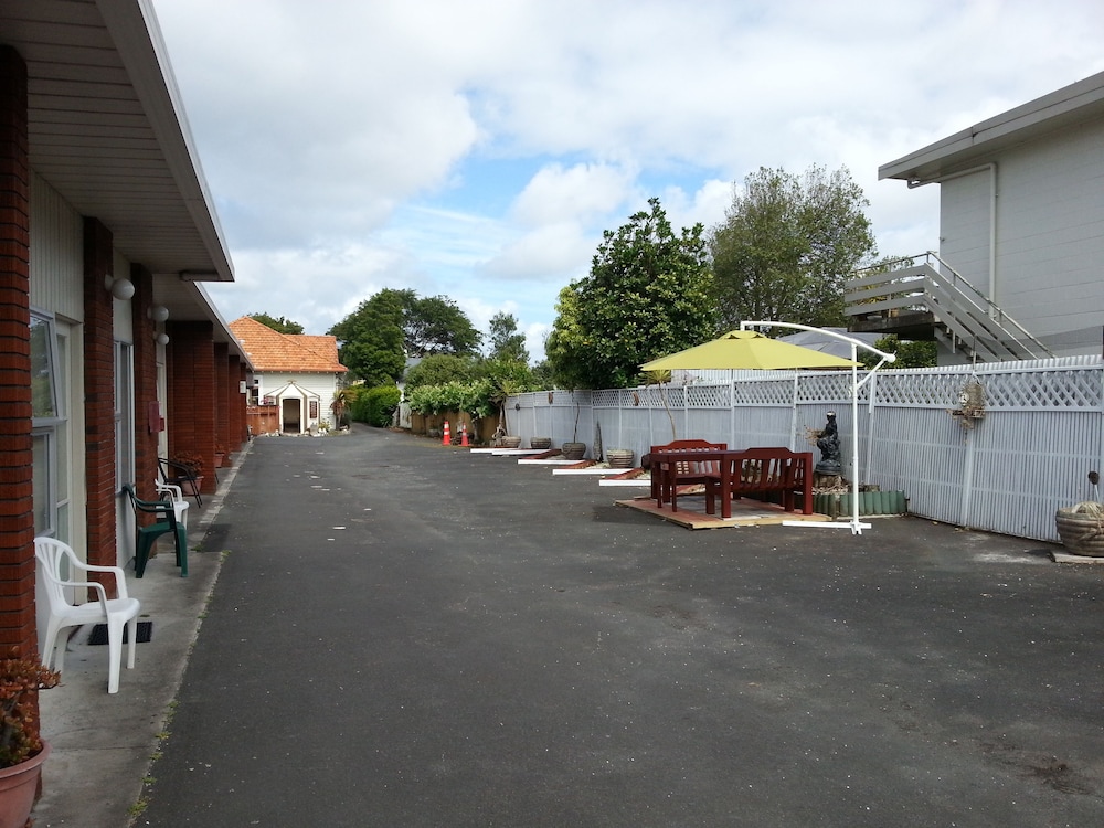 Manhattan Lodge Motel in Hamilton, New Zealand