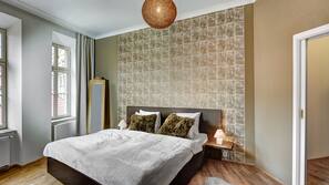 Hypo-allergenic bedding, in-room safe, individually decorated