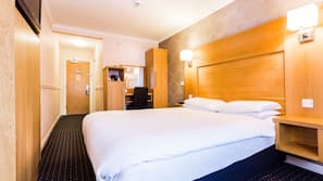 Desk, iron/ironing board, free WiFi, bed sheets