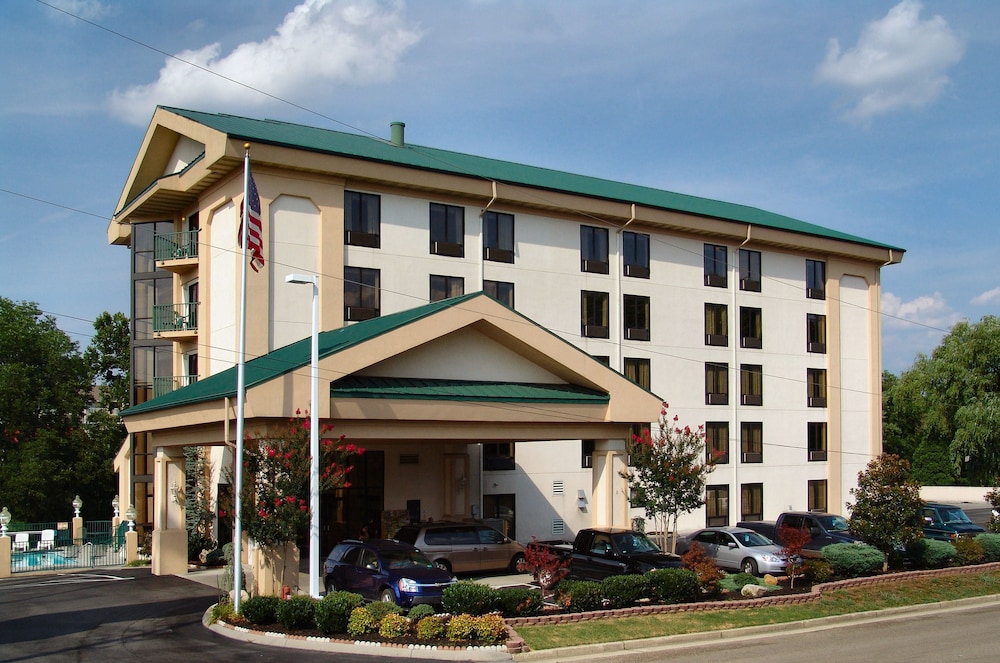 Pigeon River Inn in Pigeon Best Rates & Deals on Orbitz