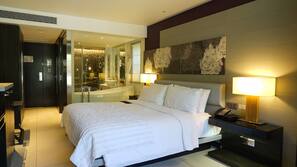 1 bedroom, premium bedding, pillow top beds, minibar