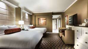 Premium bedding, in-room safe, desk, laptop workspace