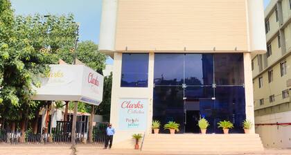 Hotel Clarks Collection Bhavnagar
