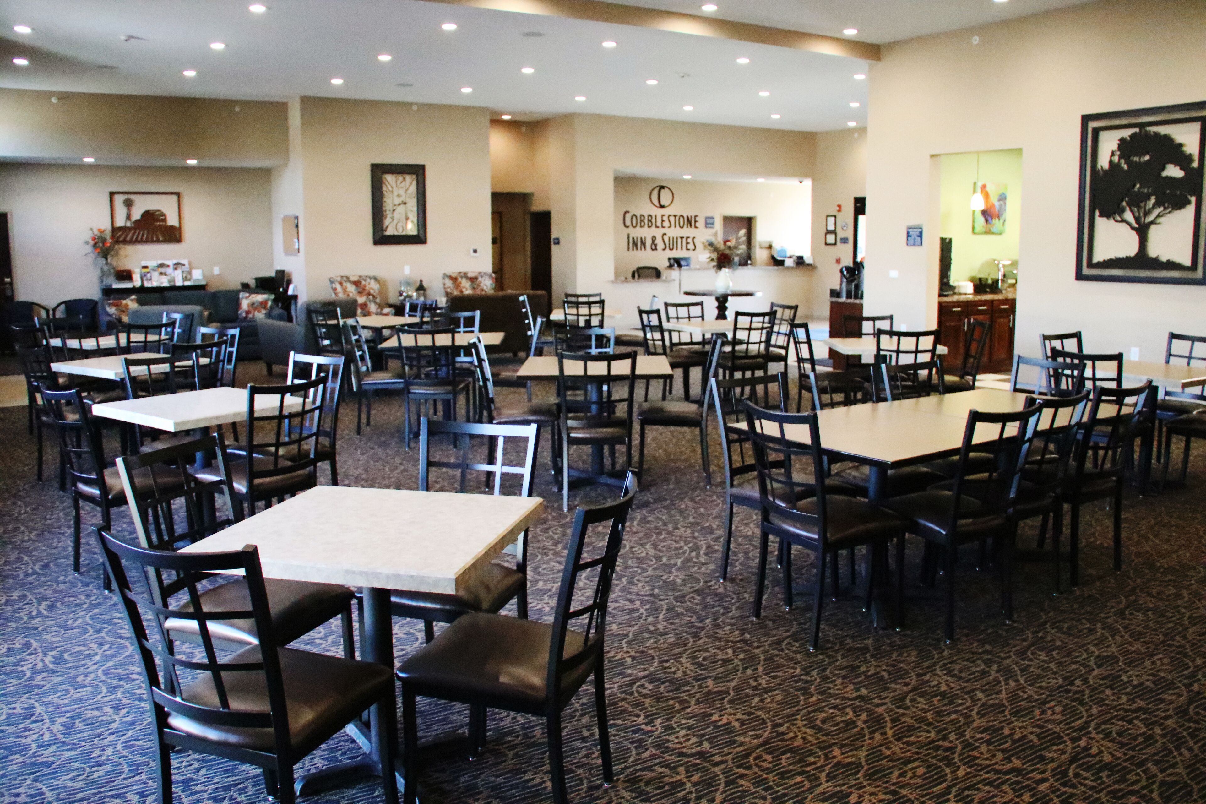 Cobblestone Inn & Suites - Fort Madison in Burlington, United States