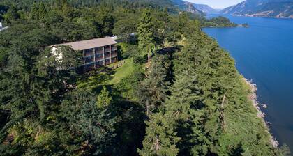 Westcliff Lodge