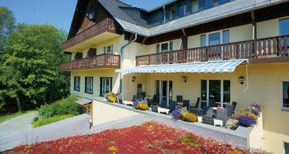 Ferienhotel Haus am Ahorn