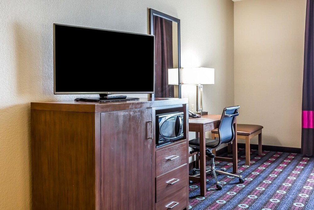 Comfort Inn & Suites Newcastle - Oklahoma City