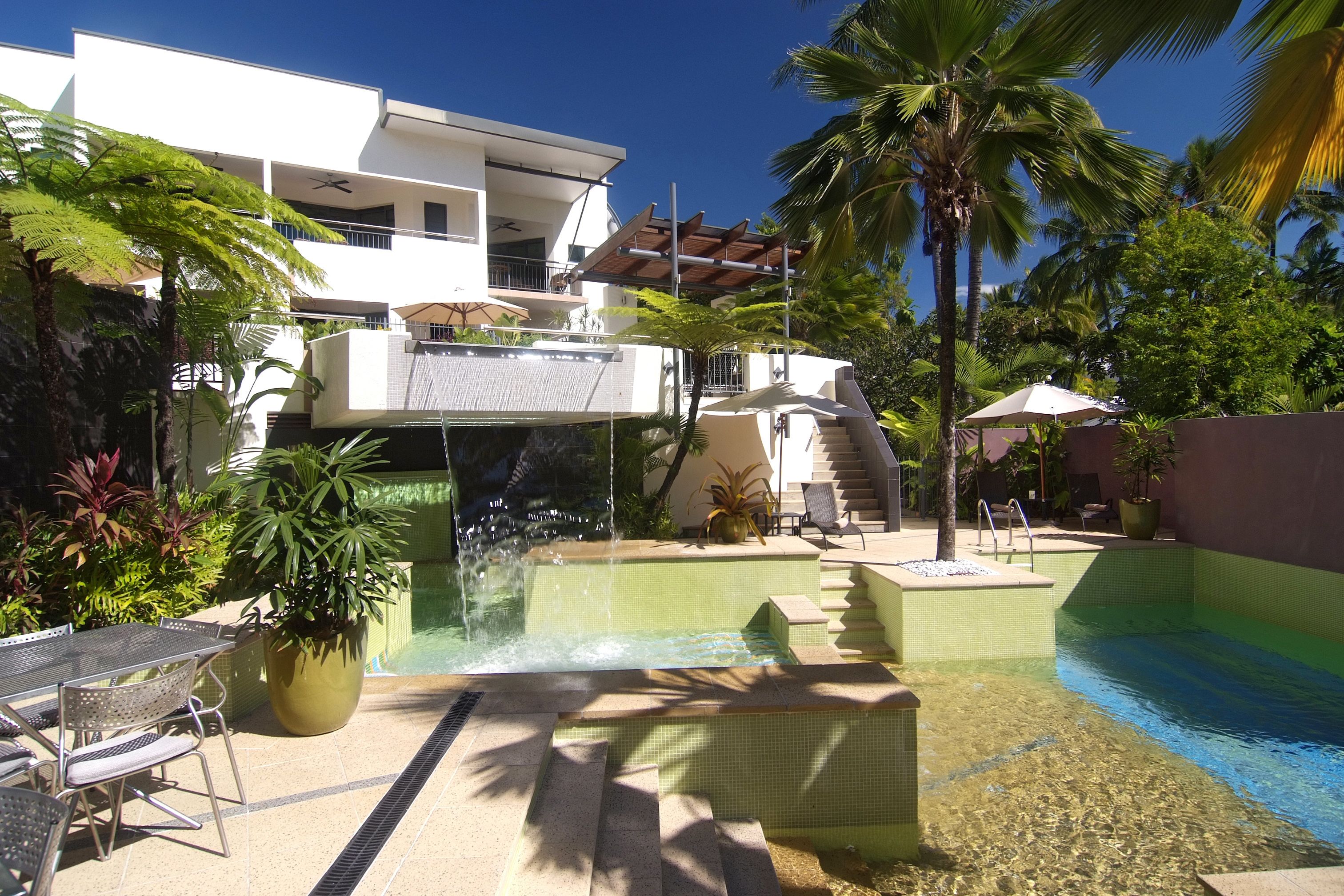 Seascape Holidays - Peninsula Apartments