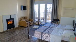 Egyptian cotton sheets, premium bedding, Select Comfort beds, free WiFi