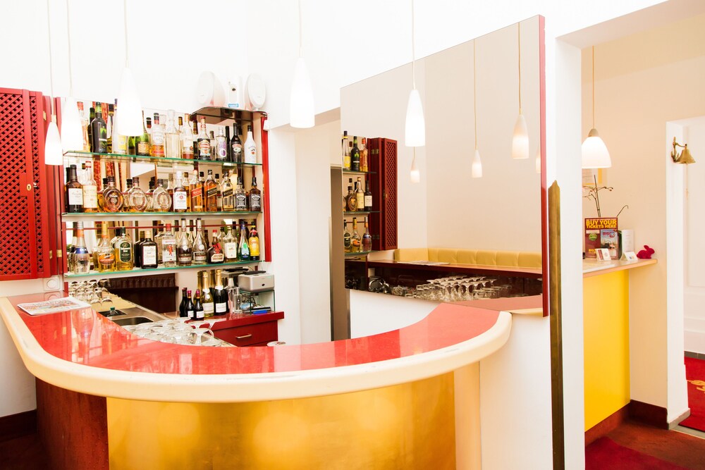 Photo - Very Central, 5 min to city center, Self Check In