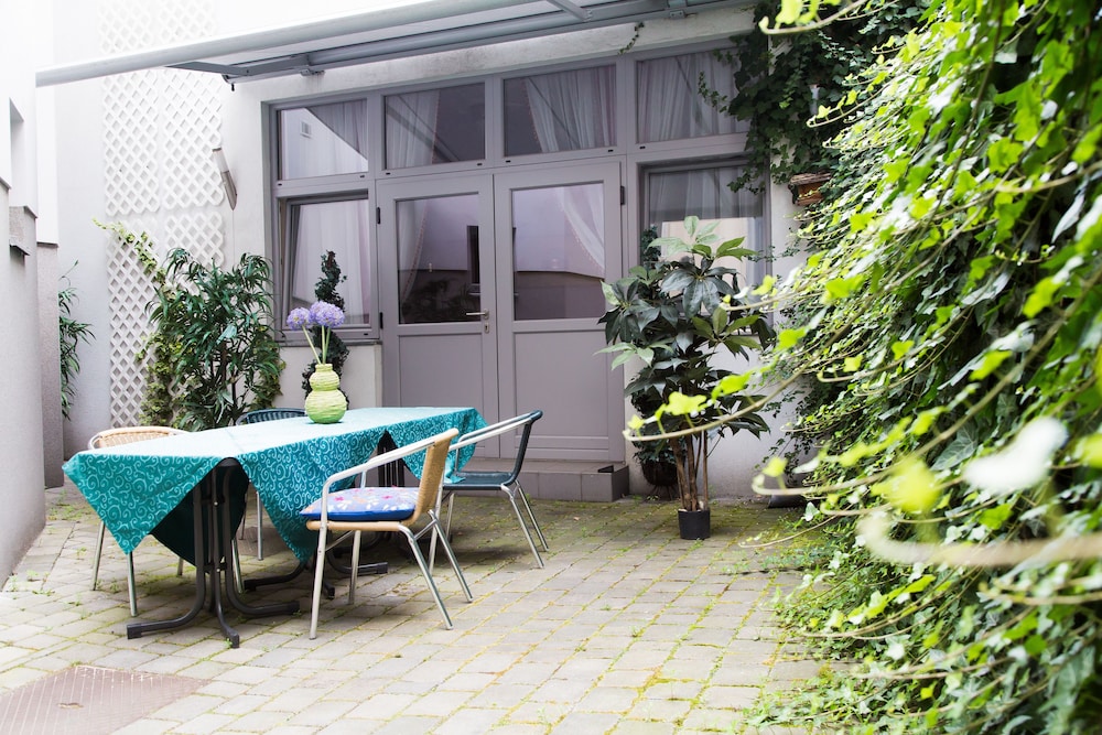 Photo - Very Central, 5 min to city center, Self Check In