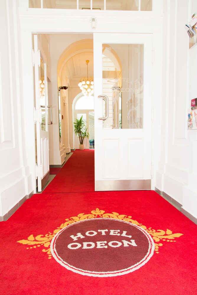 Photo - Very Central, 5 min to city center, Self Check In