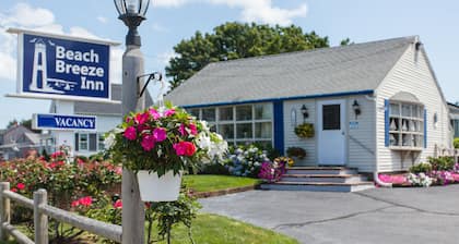 A Beach Breeze Inn
