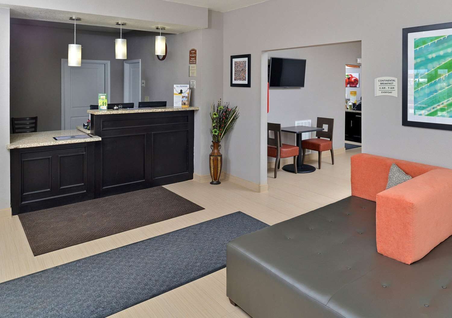 Scottish Inns & Suites in Cotulla, United States