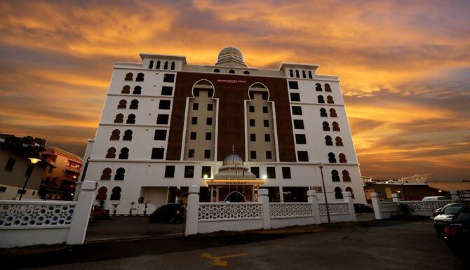 Grand Puteri Hotel In Kuala Terengganu Malaysia Expedia