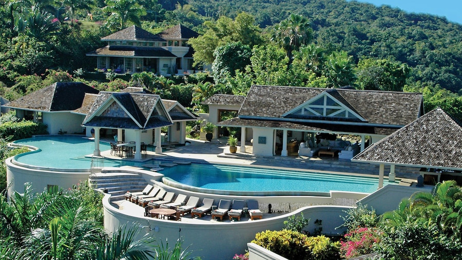 Silent Waters Villa