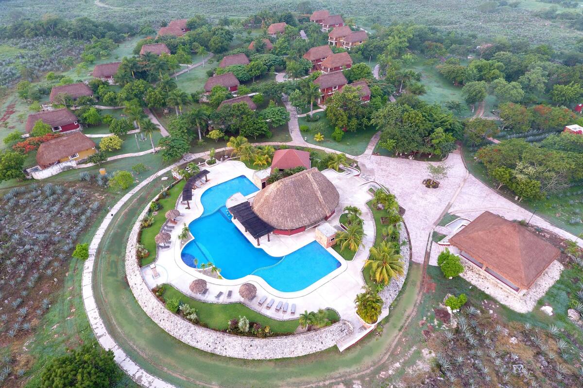Hacienda Viva Sotuta de Peón aerial shot