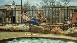 Outdoor spa bath