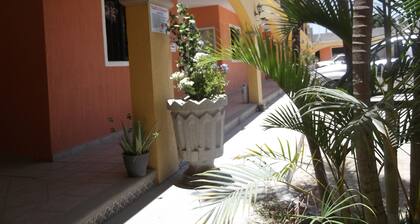 Hotel Plaza Los Arcos