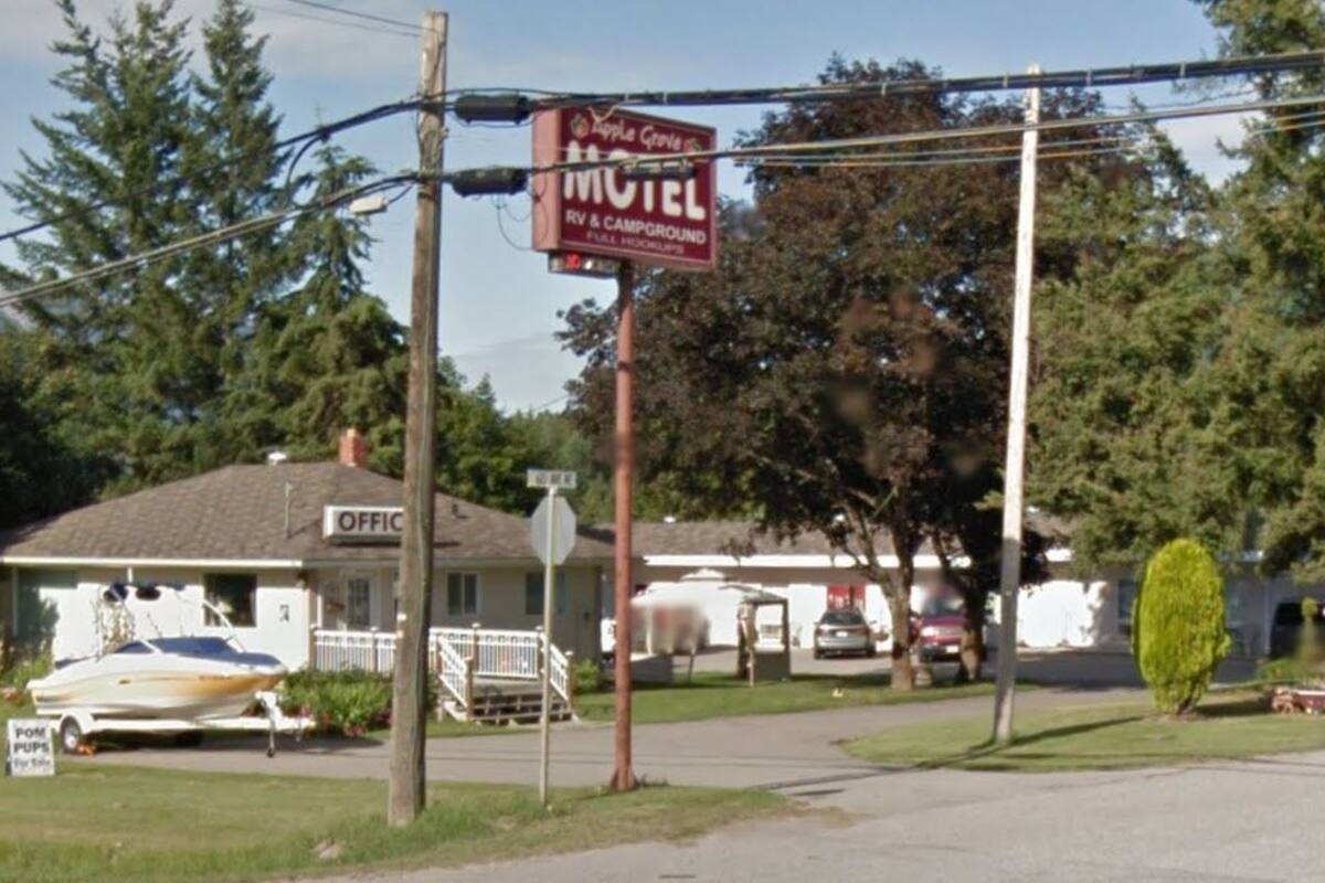 Apple Grove Motel Campground RV Park British Columbia Canada Apple Grove Motel & RV Park: 2020 Pictures, Reviews, Prices & Deals