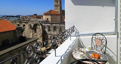 La Porta Luxury Rooms