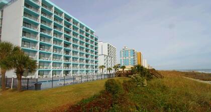 Tropical Seas Hotel