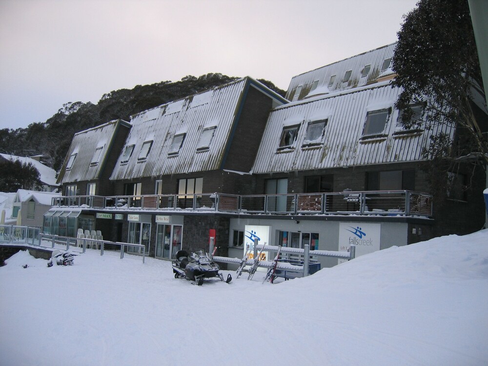 Altitude Apartments Falls Creek Aus Best Price Guarantee Lastminute Com Au