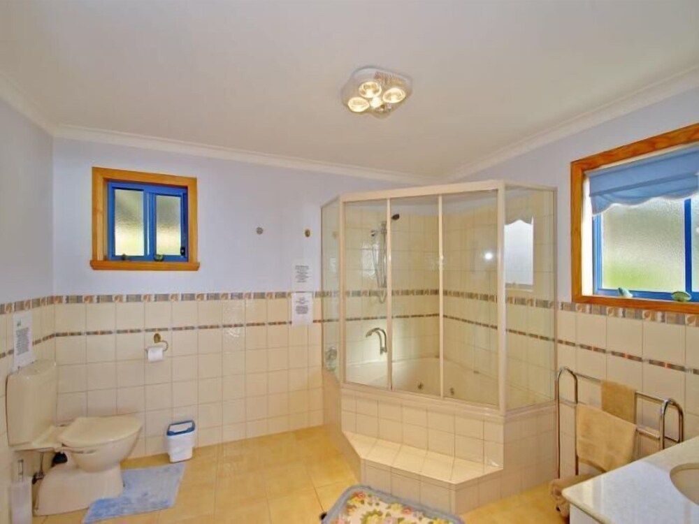 Bicheno's Ocean View Retreat