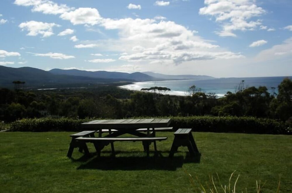 Bicheno's Ocean View Retreat