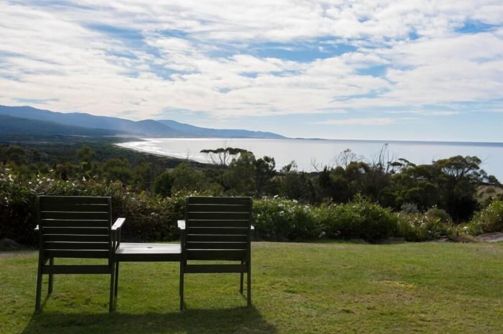 Bicheno's Ocean View Retreat
