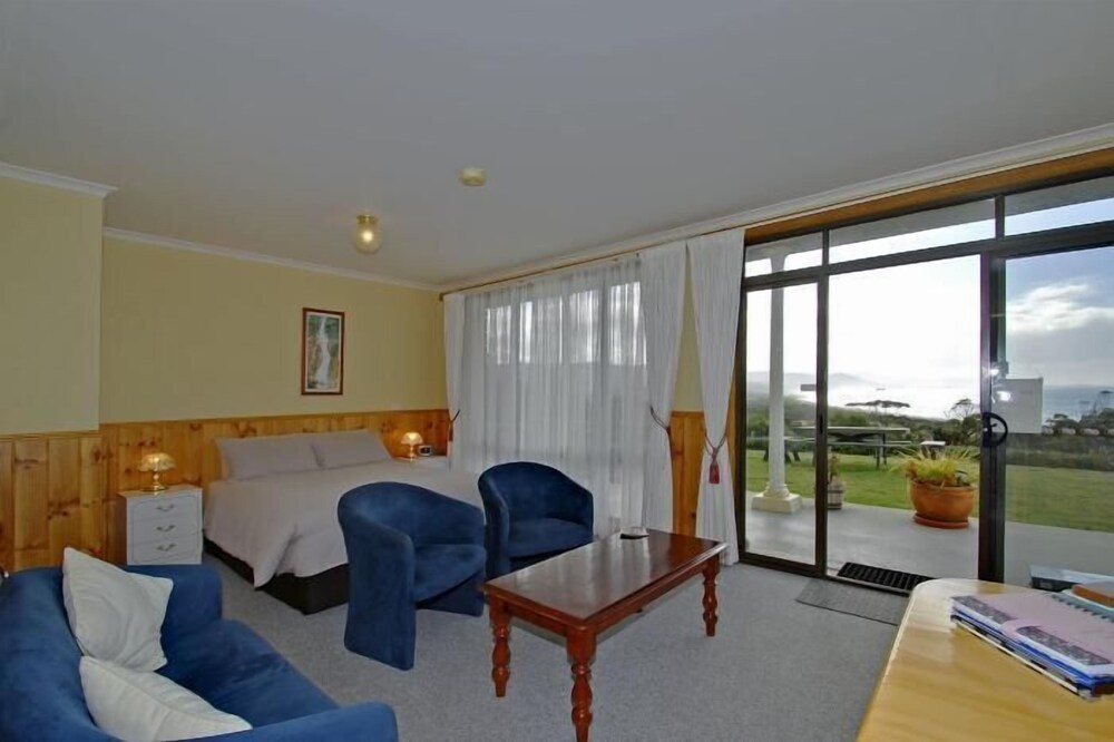 Bicheno's Ocean View Retreat