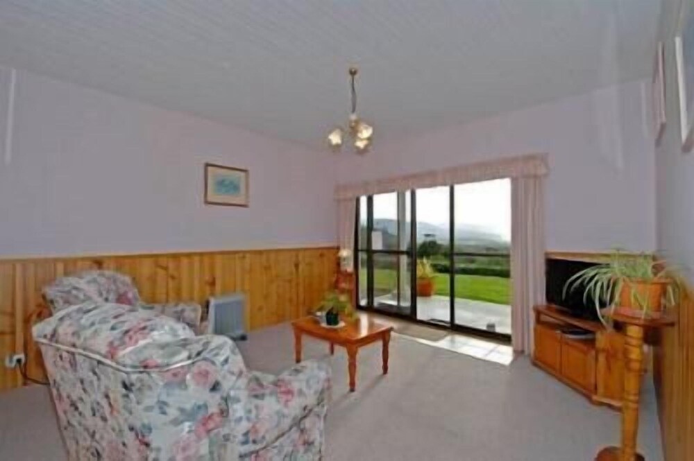 Bicheno's Ocean View Retreat