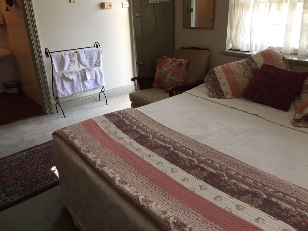 Victoria House Deals & Reviews (Portland, AUS) Wotif