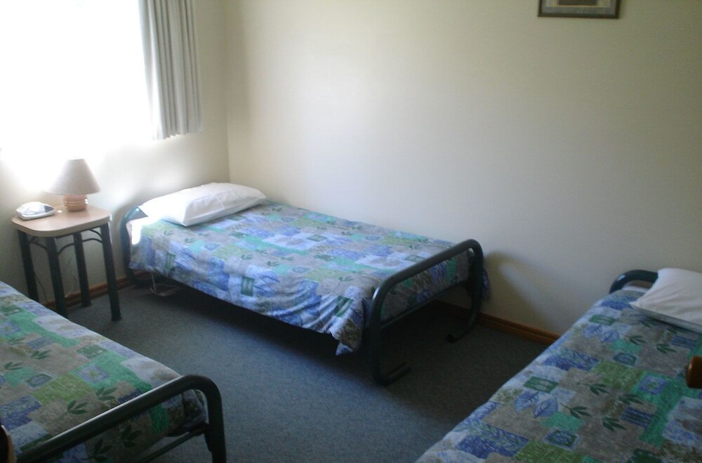 Grampians View Cottages and Units