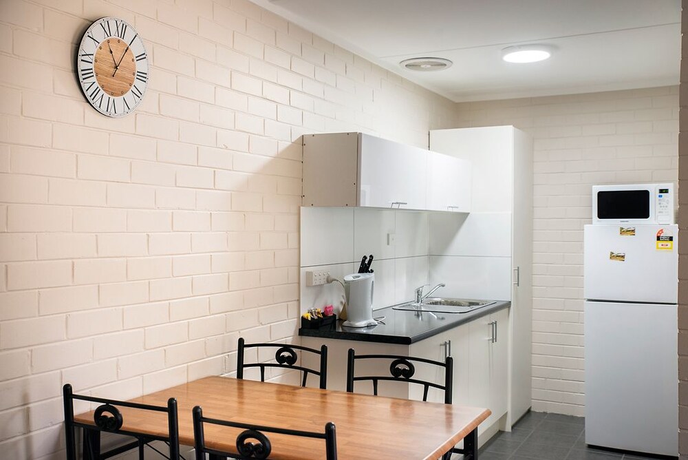 Grampians View Cottages and Units