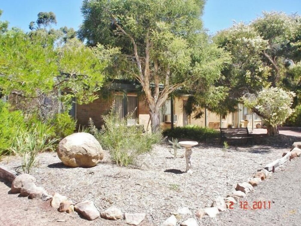 Grampians View Cottages and Units