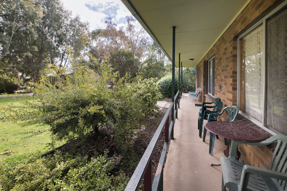 Grampians View Cottages and Units