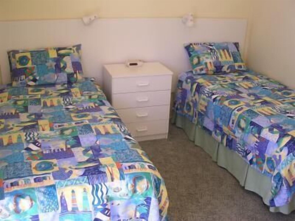 The Palms Apartments