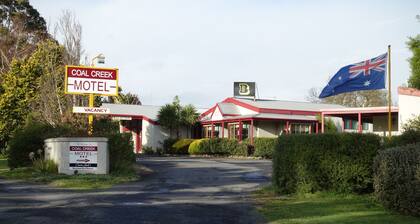Coal Creek Motel